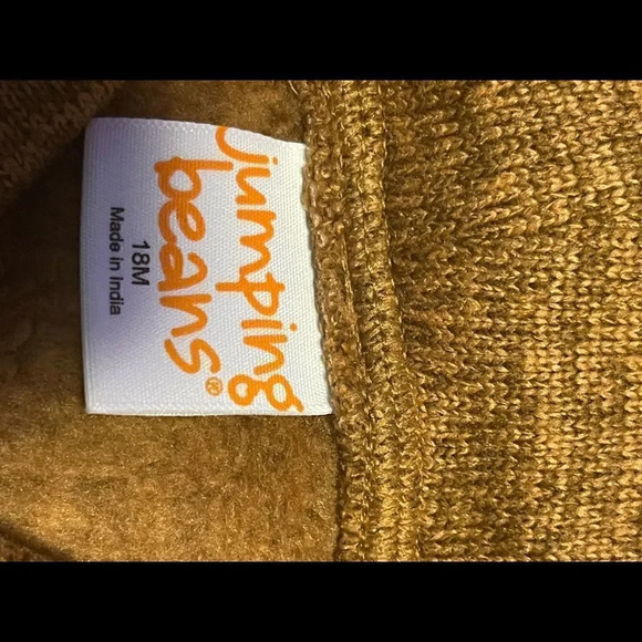 kids sweater gently used bundle and save 3/$22.00 eligible $10.00 items🎉 - Picture 7 of 8